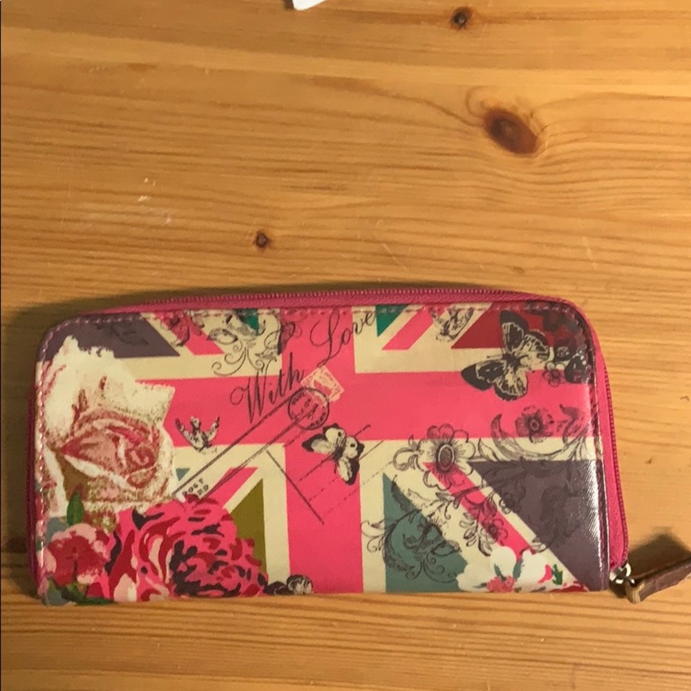 Wallet from Accessorize in London